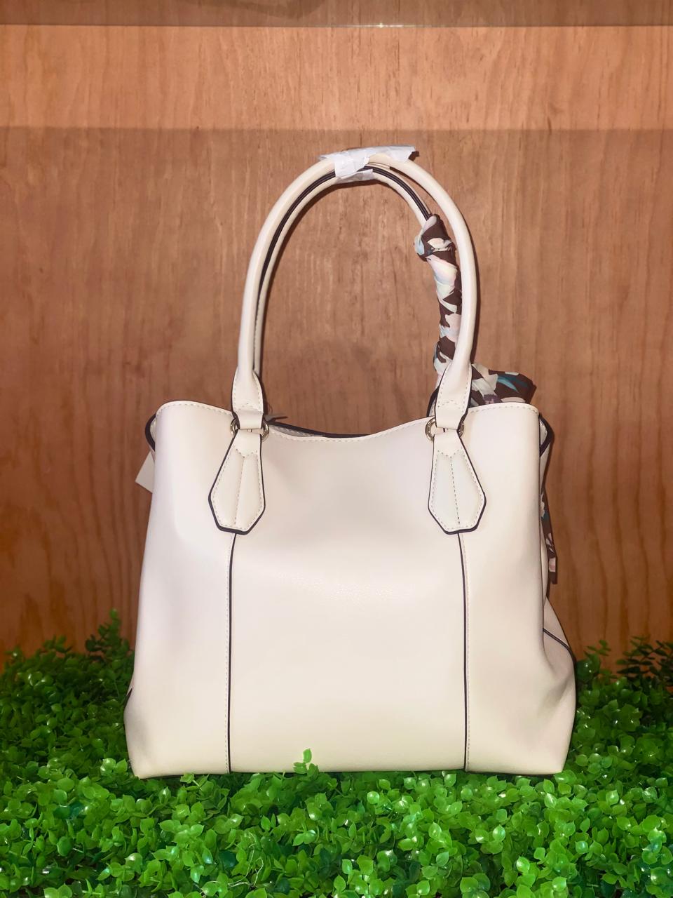 STEVE MADDEN VANILLA