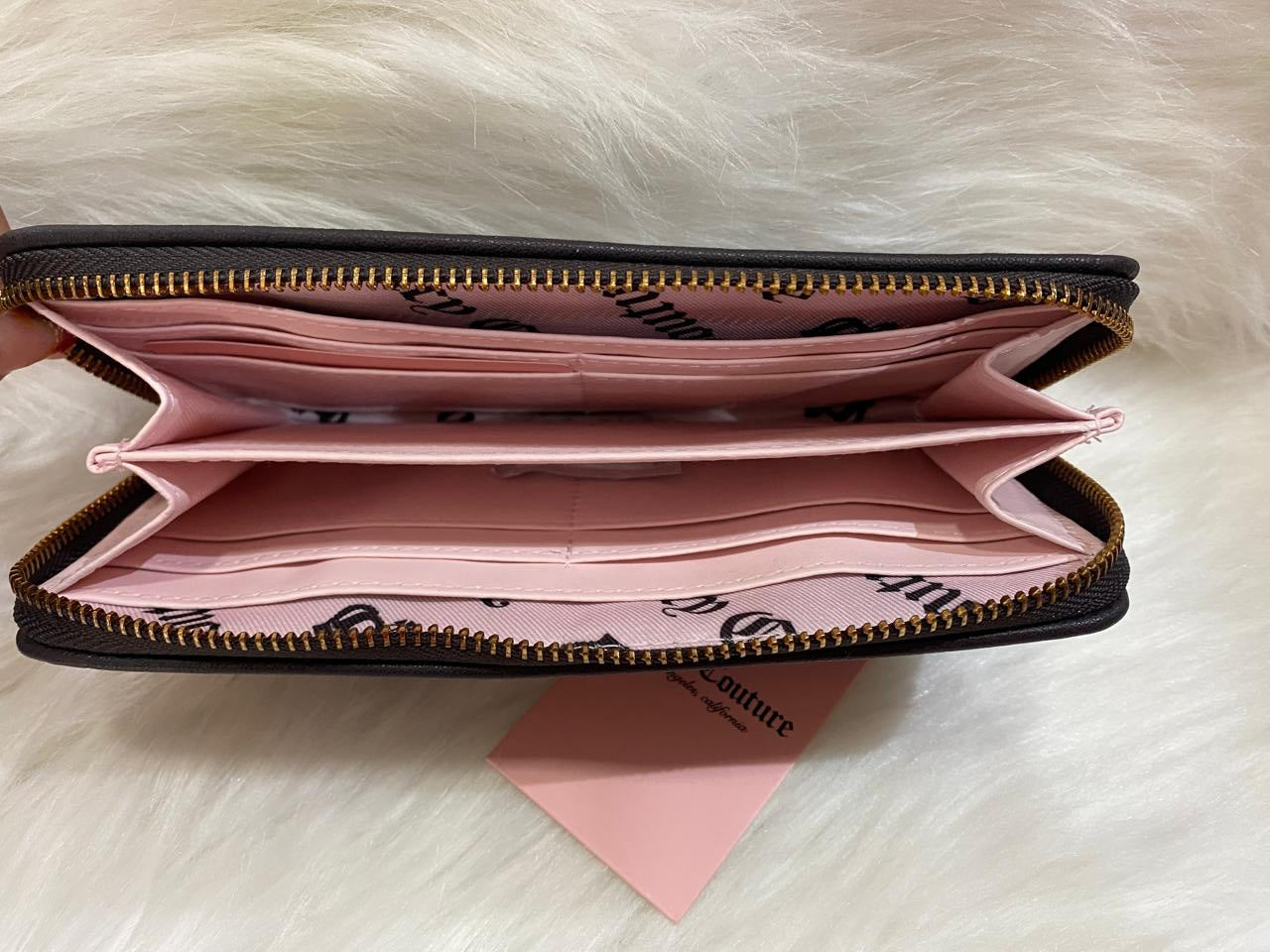 BILLETERA JUICY COUTURE ROMANCE LONG ZIP AROUND